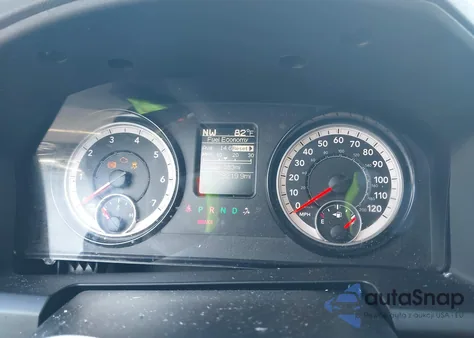 2019 Ram 1500 Classic Slt 4X2 6'4 Box из США, поврежденный, VIN 1C6RR6TT8KS693582